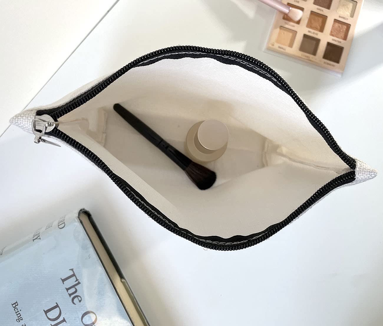 GevGuxLuo Book Lovers Gifts, Book Makeup Bag for Women with Mirror, Birthday Gifts for Daughter Sister Bestie Librarian Readers Who Loves Books, Bookish Gifts Cosmetic Bag Zipper Pouch for Book Lovers
