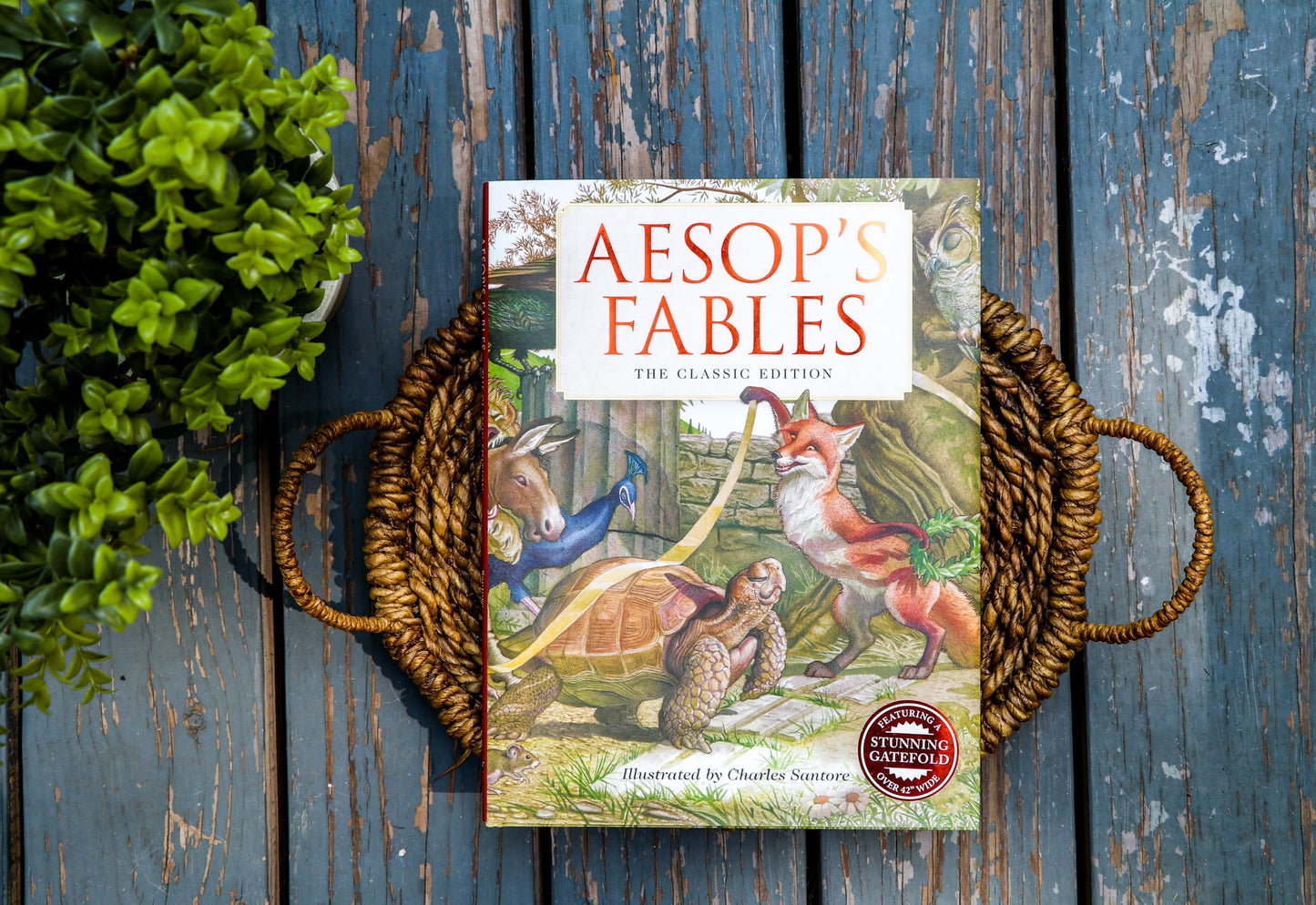 Fábulas de Esopo Tapa dura: La edición clásica del aclamado ilustrador Charles Santore (Charles Santore Children's Classics)