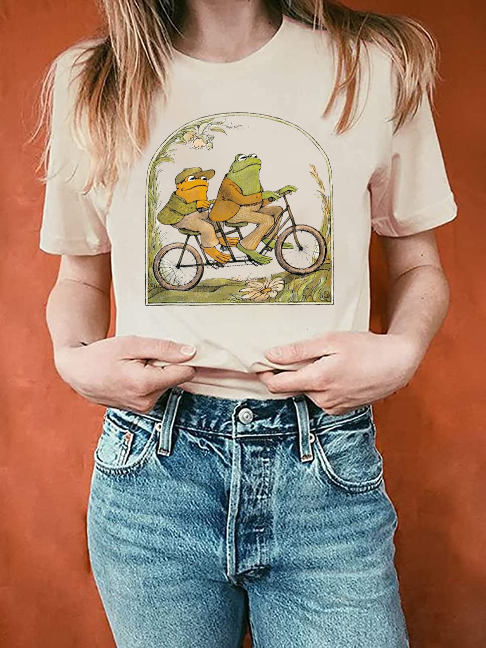 Camisa de rana para mujer, camiseta clásica de libro, camiseta gráfica vintage, camiseta para amantes de los libros, camiseta divertida para profesor (S, albaricoque)